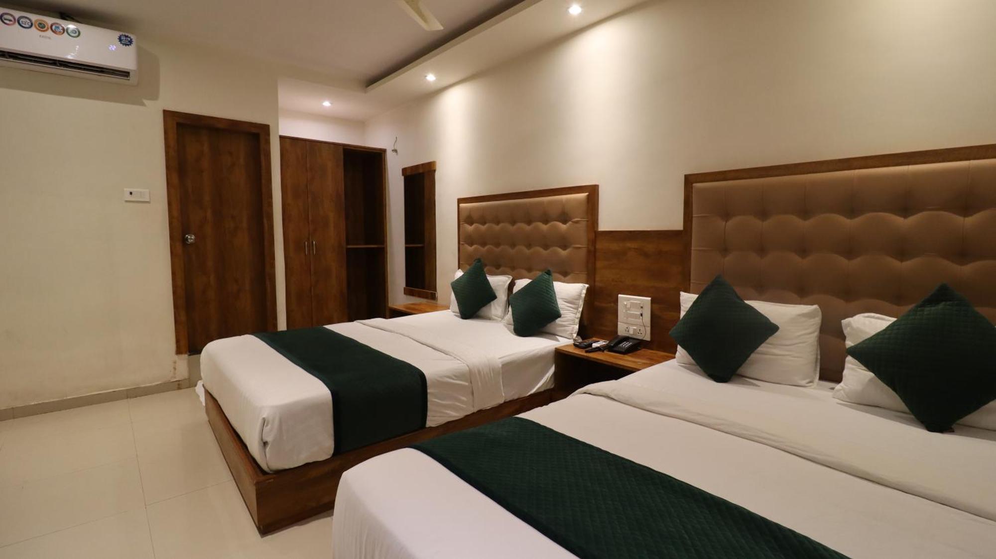 Hotel Bkc Garden - Near Us Embassy Bkc Bombay Esterno foto
